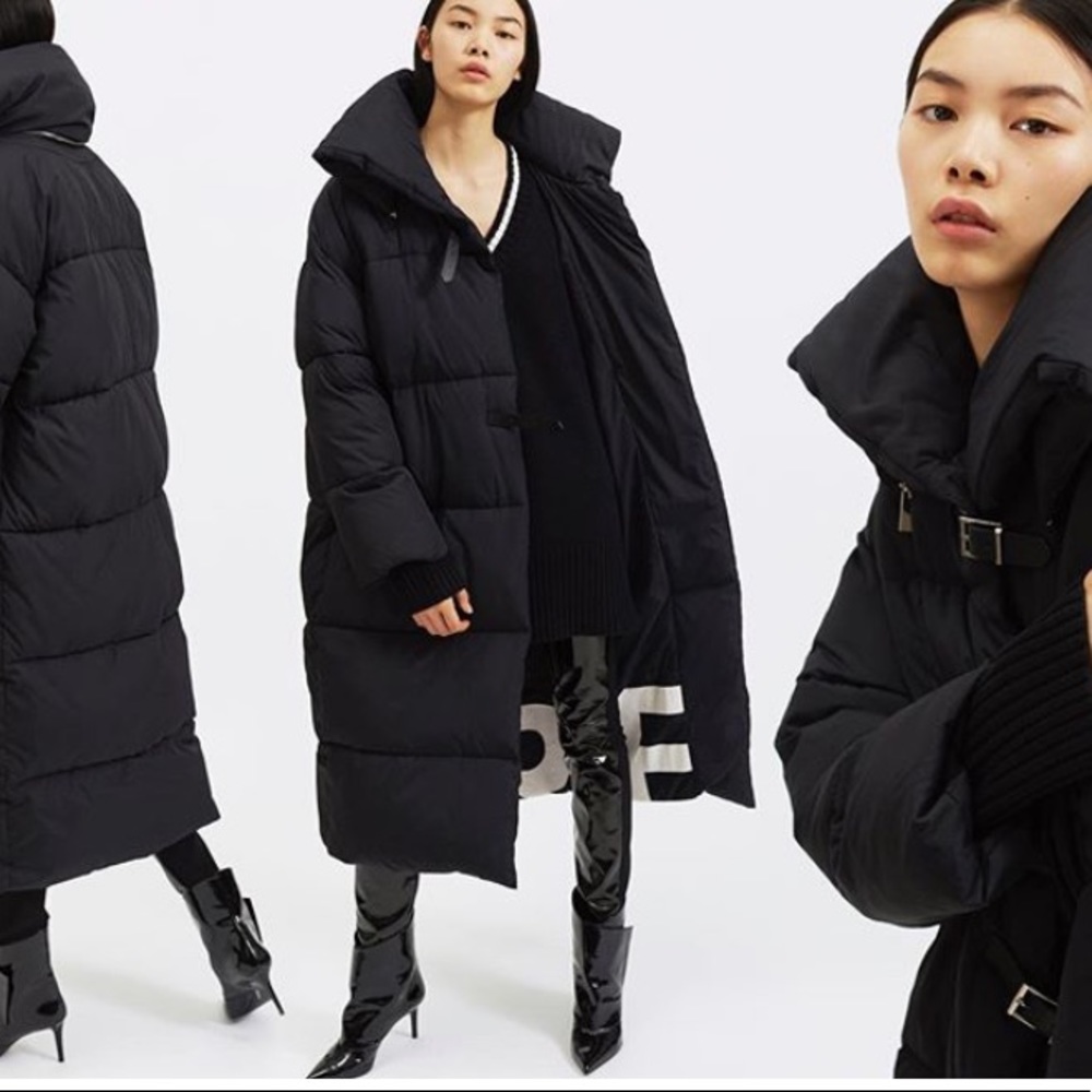 Barbara Bui Oversized Puffer Coat Leather details